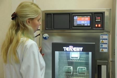 Поверка термогигрометров в климатической камере TERCHY MNK 120L